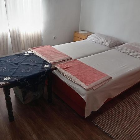 Affittacamere "Poetsko Cose" Nikole Tesle 86 Morović Esterno foto