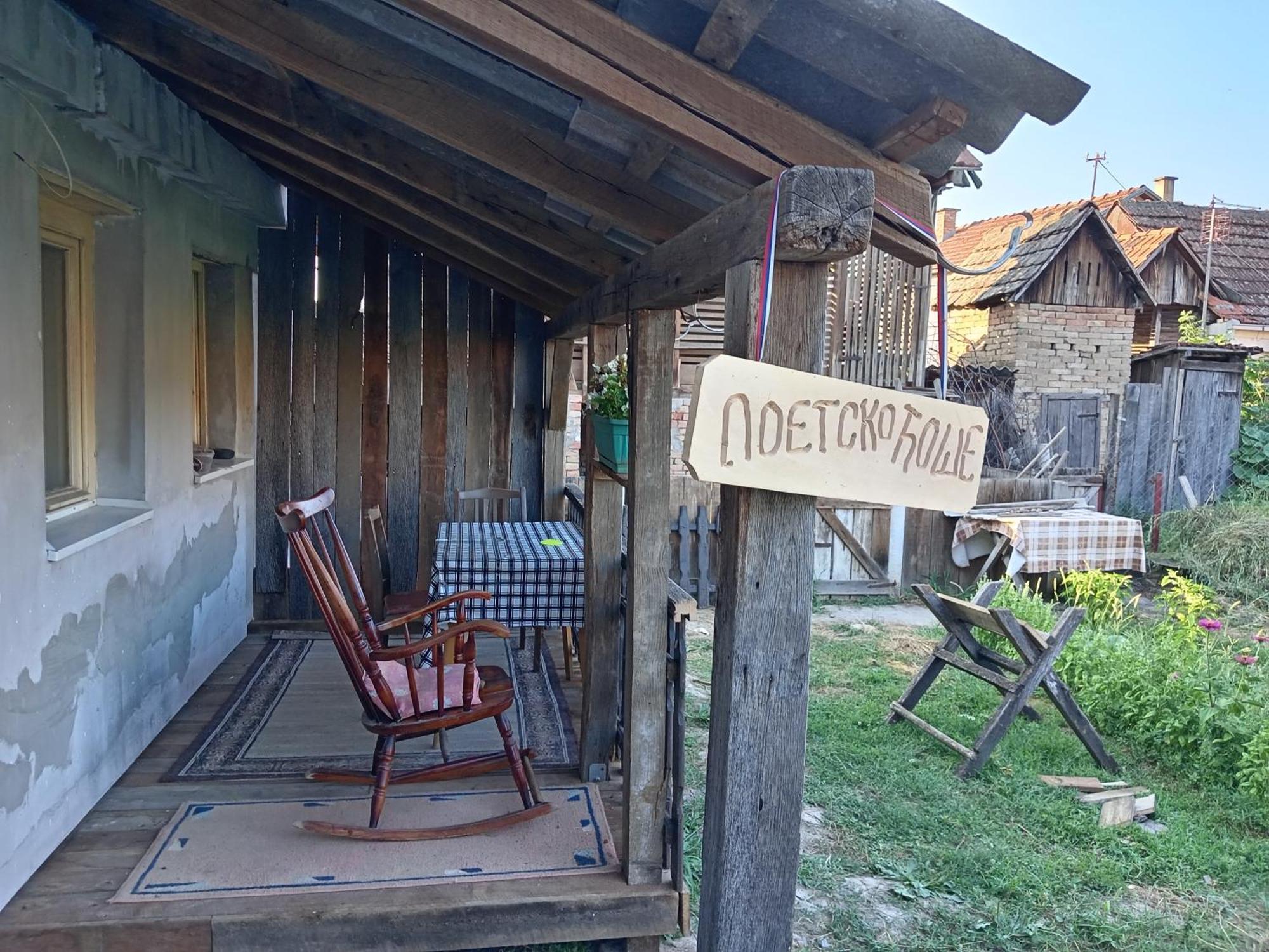 Affittacamere "Poetsko Cose" Nikole Tesle 86 Morović Esterno foto