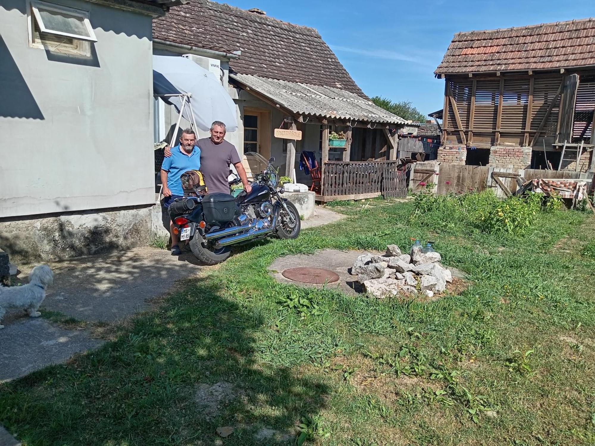 Affittacamere "Poetsko Cose" Nikole Tesle 86 Morović Esterno foto
